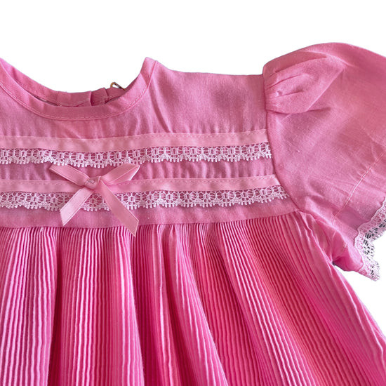 Load image into Gallery viewer, Vintage 1970s Pleated Pink Dress / 0-3M
