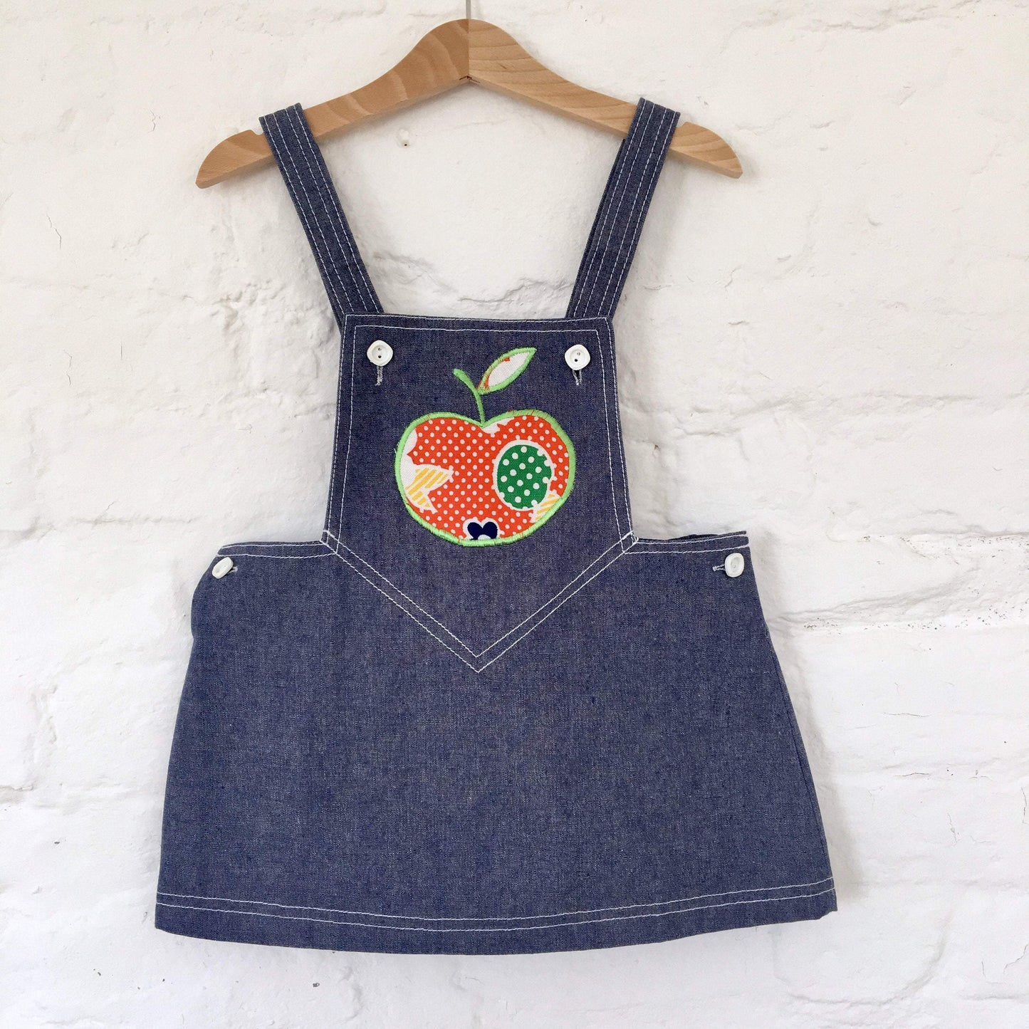 Vintage 60's Scandi Style Apple Applique Pinafore Denim Dress British Deadstock 2-3, 3-4, 4-5 Y-Dresses and Skirts-Petit Pays Vintage