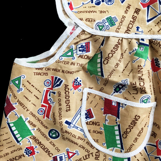 Vintage 1960's Scandi Style Apple Printed Apron / Bib British Stock Size 2-3Y