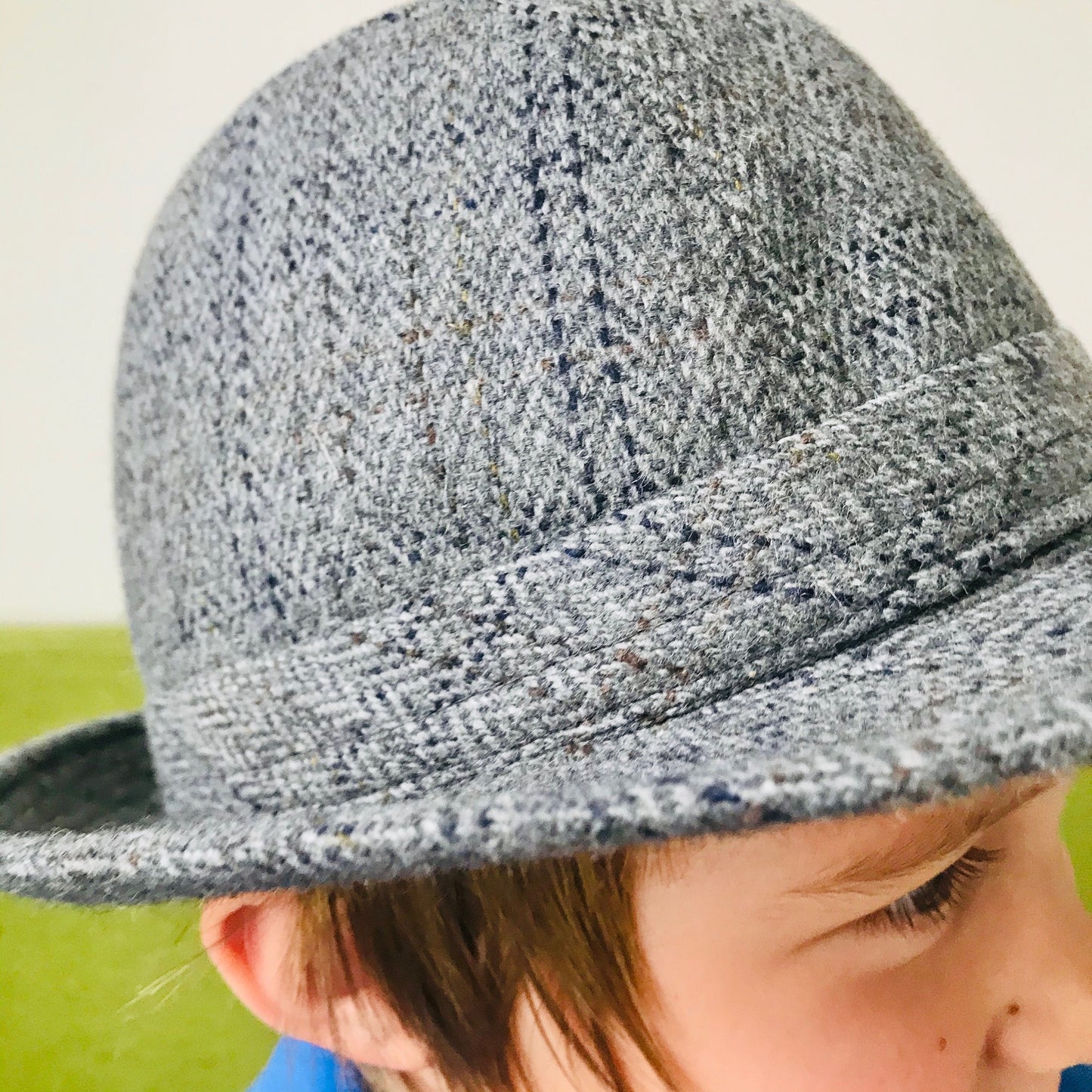 Vintage 1970s Children's / Teens French Grey / Winter /  Wool Trilby Hat 55 cm / 8Y and up