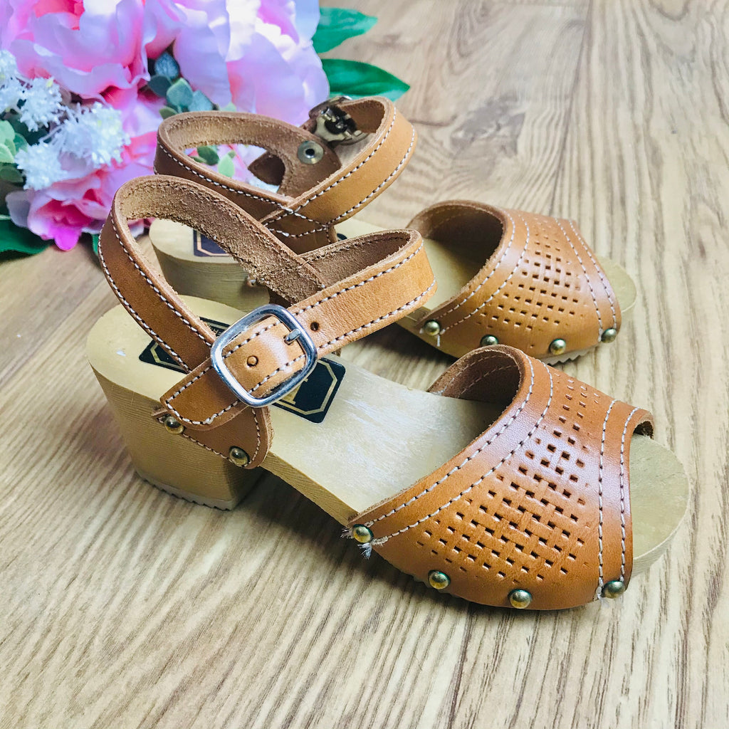 Clogs from the 80's 2025