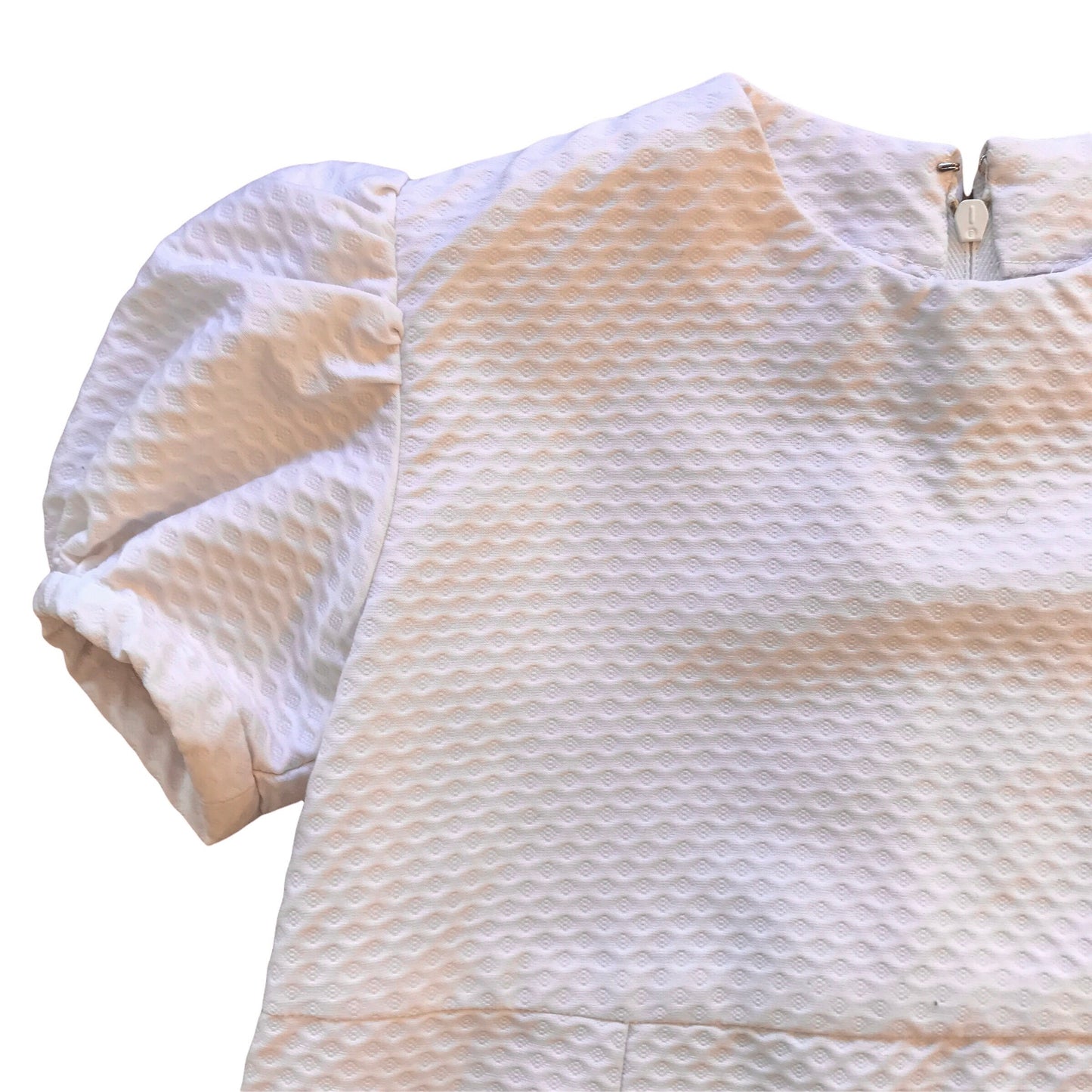 Vintage 1960's White Textured Dress / 4-5Y