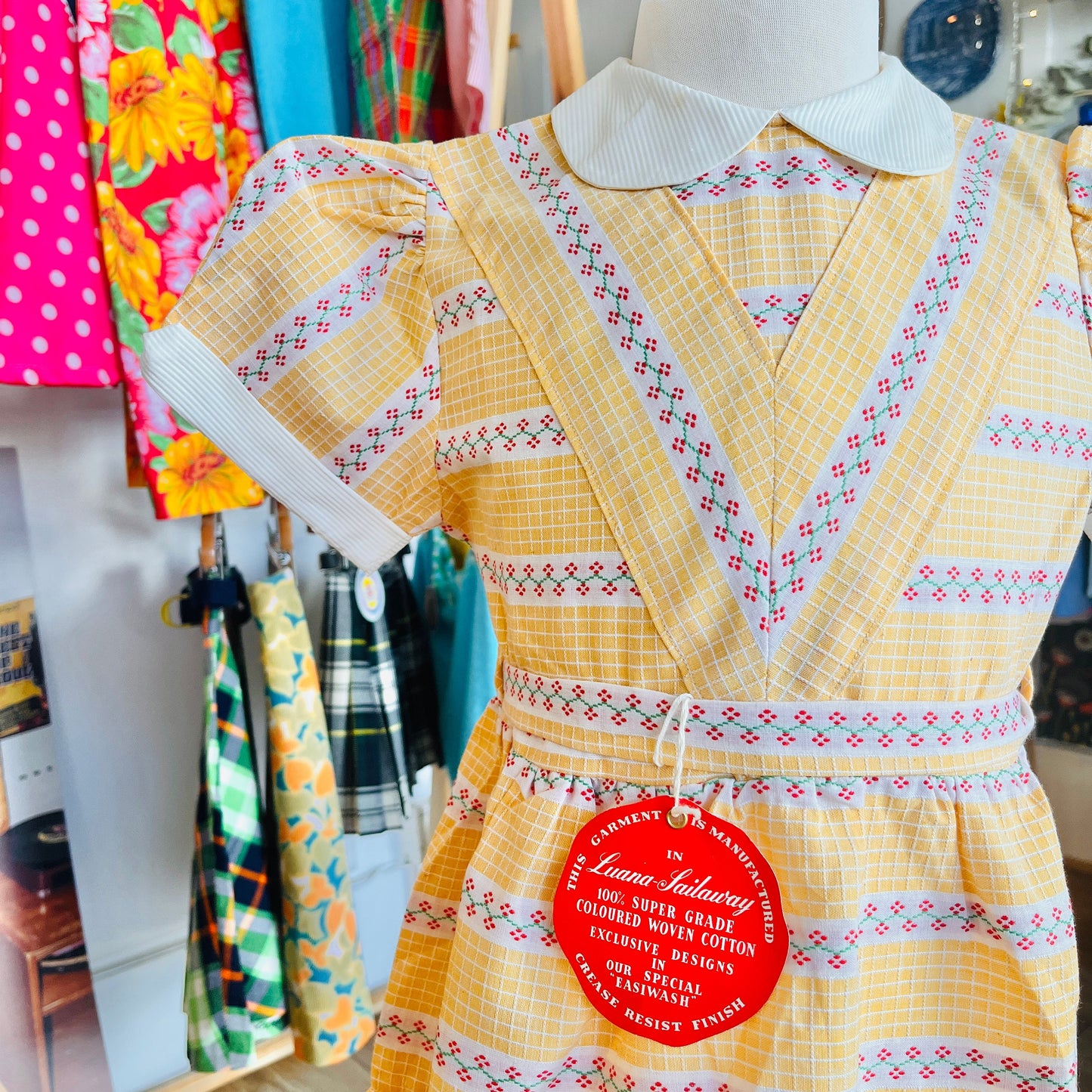 Vintage 1950's Yellow Peter-Pan Collar Dress / 4-5Y