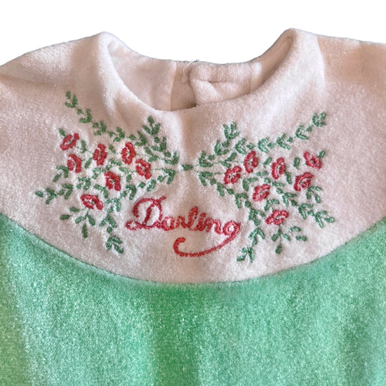 Load image into Gallery viewer, Vintage 70&amp;#39;s Green/White Velvety Top and Bottoms  Set / 3-6M
