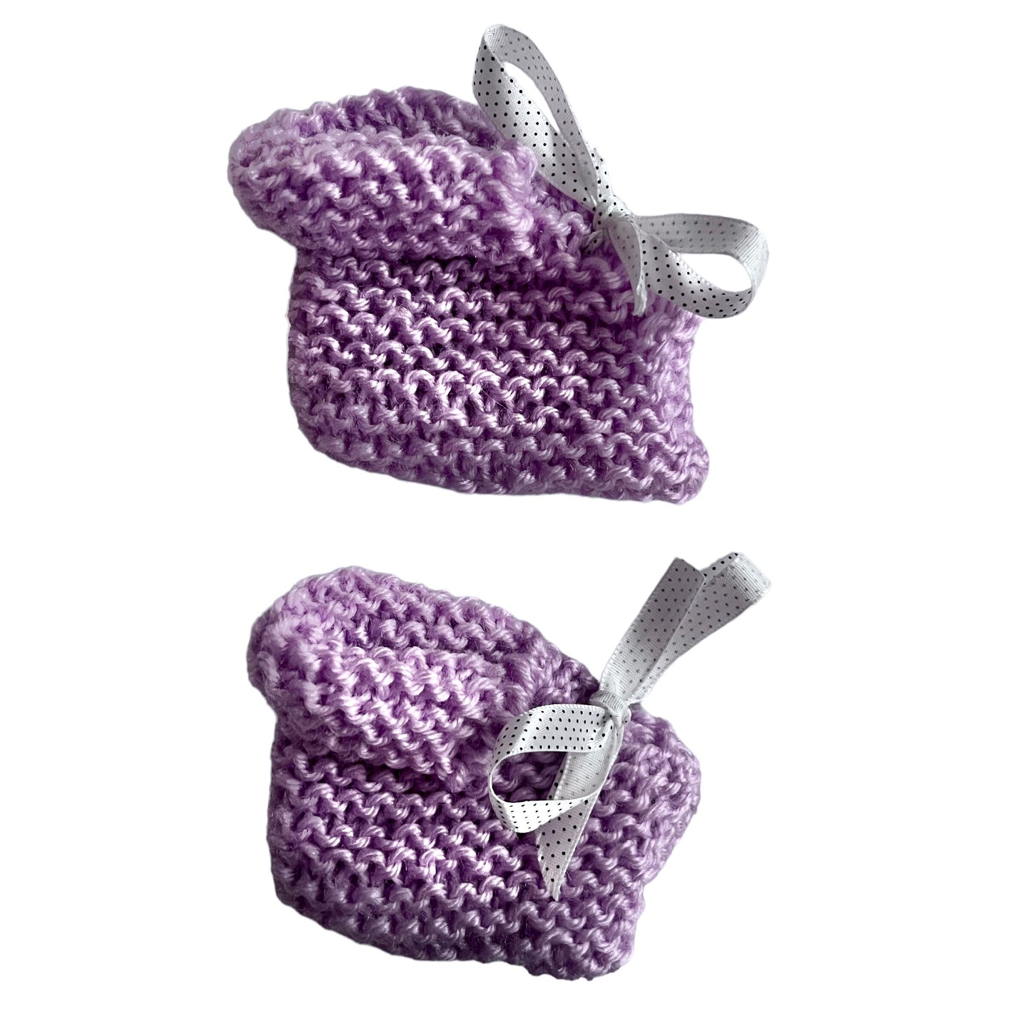 Load image into Gallery viewer, 1970&amp;#39;s Knitted Baby Booties 0-6M
